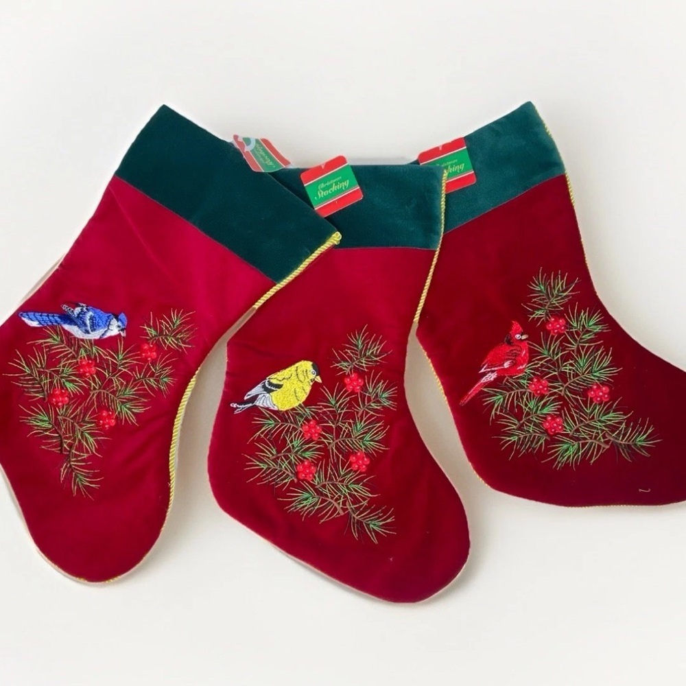 Vtg 1998 Dayton Hudson Christmas Velvet Stockings Cardinal Blue Yellow Birds Set